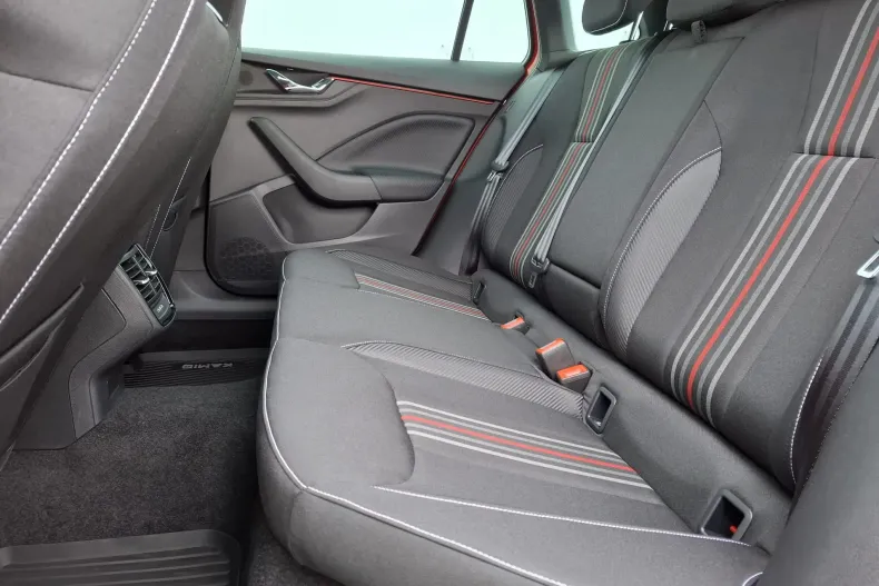 Skoda Kamiq din 2025 cu 2.500 km - oferta SKO147863 - foto 36