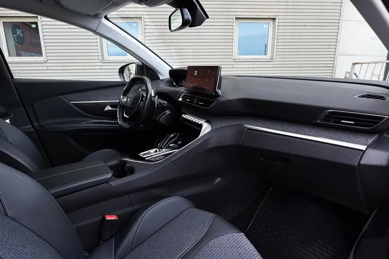 Peugeot 3008 din 2022 cu 161.000 km - oferta PEU147879 - foto 16