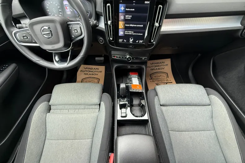 Volvo XC40 din 2022 cu 116.000 km - oferta VOL147881 - foto 6
