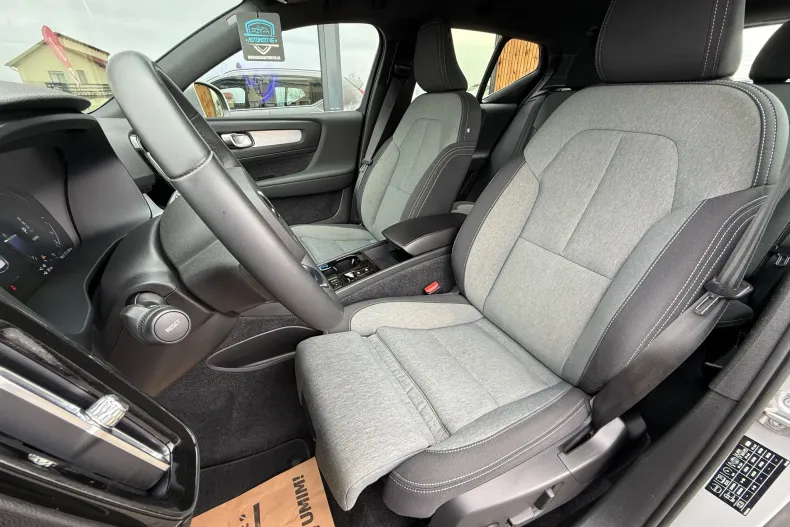 Volvo XC40 din 2022 cu 116.000 km - oferta VOL147881 - foto 19