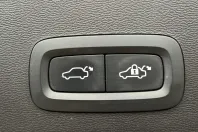 Volvo XC40 din 2022 cu 116.000 km - oferta VOL147881 - foto 27