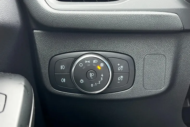 Ford Focus din 2021 cu 122.451 km - oferta FOR147889 - foto 19