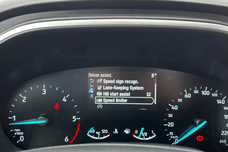 Ford Focus din 2021 cu 122.451 km - oferta FOR147889 - foto 27