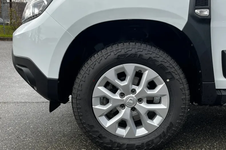 Dacia Duster din 2022 cu 74.358 km - oferta DAC147890 - foto 23