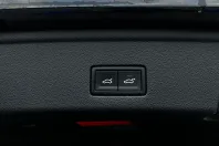 Volkswagen Touareg din 2022 cu 90.317 km - oferta VOL147891 - foto 27