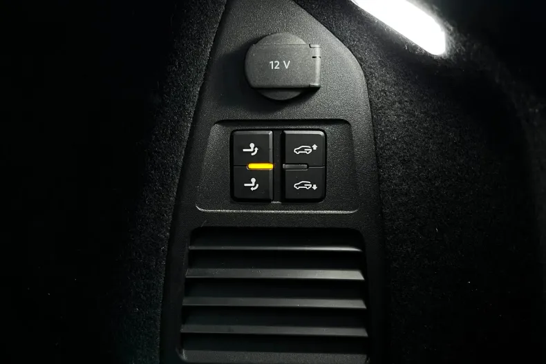 Volkswagen Touareg din 2022 cu 90.317 km - oferta VOL147891 - foto 28