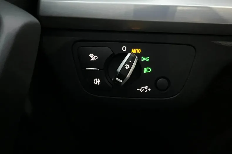 Audi Q5 din 2023 cu 36.772 km - oferta AUD147893 - foto 20