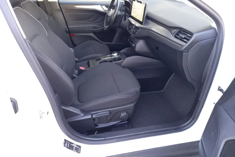 Ford Focus din 2022 cu 129.333 km - oferta FOR147895 - foto 15
