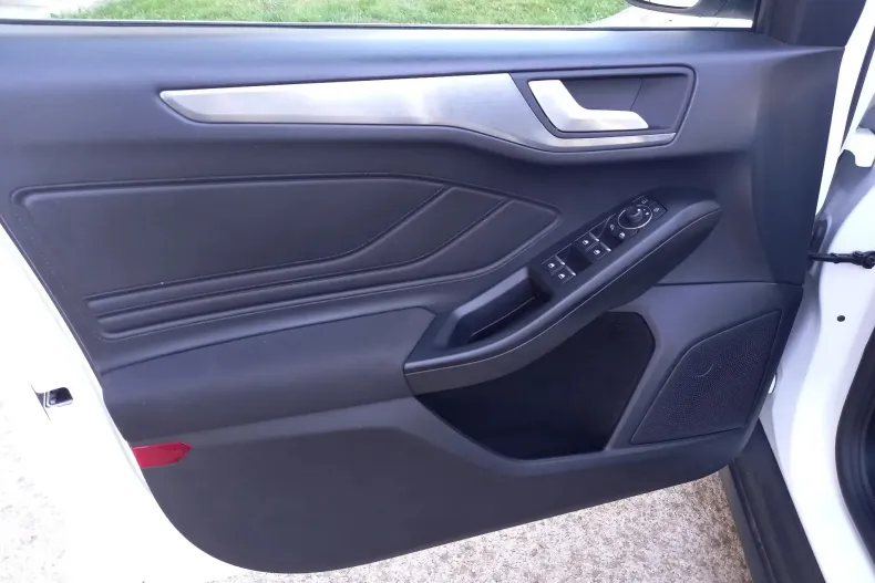 Ford Focus din 2022 cu 129.333 km - oferta FOR147895 - foto 18