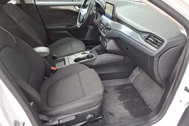 Ford Focus din 2021 cu 174.107 km - oferta FOR147896 - foto 15