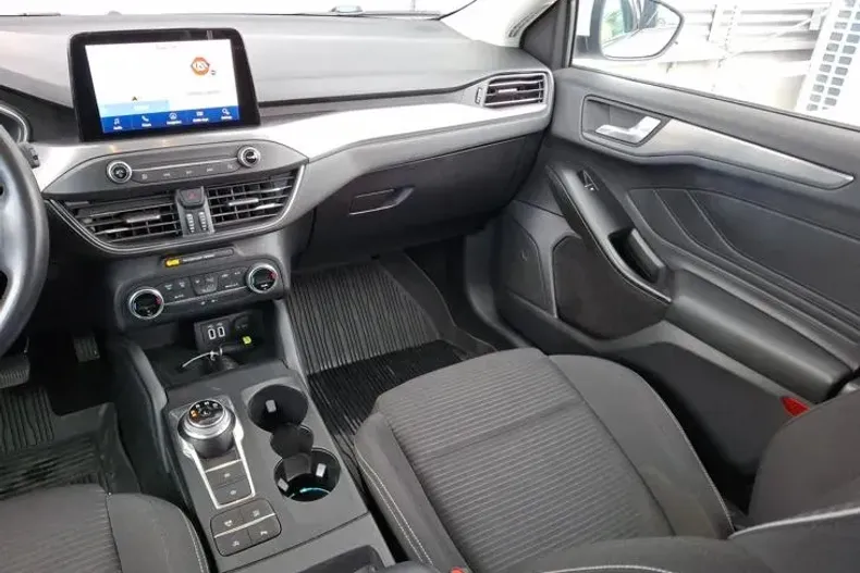Ford Focus din 2021 cu 174.107 km - oferta FOR147896 - foto 19
