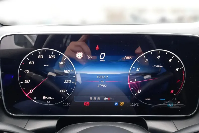 Mercedes-Benz GLC din 2024 cu 17.902 km - oferta MER147897 - foto 11