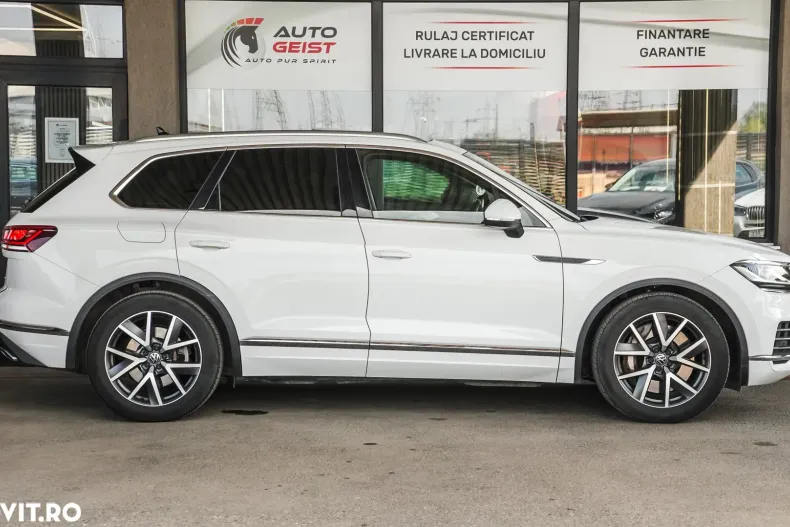 Volkswagen Touareg din 2021 cu 136.000 km - oferta VOL147901 - foto 5