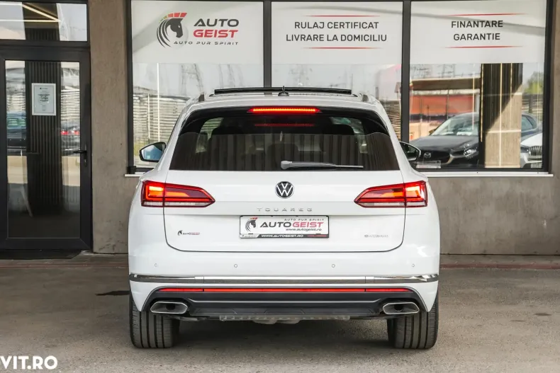 Volkswagen Touareg din 2021 cu 136.000 km - oferta VOL147901 - foto 7