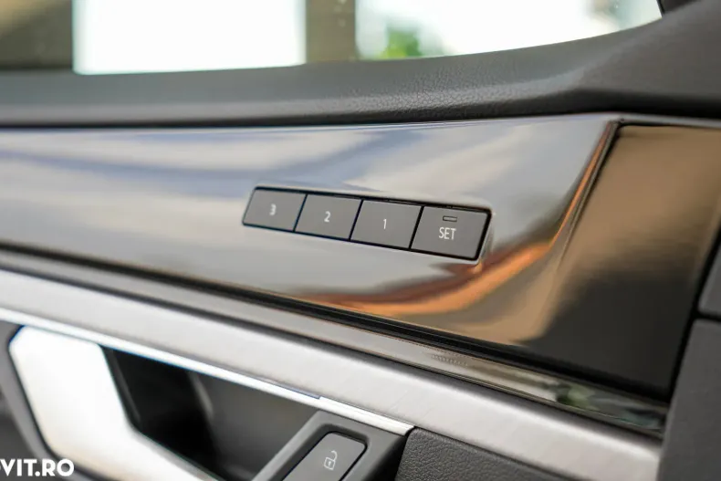 Volkswagen Touareg din 2021 cu 136.000 km - oferta VOL147901 - foto 27