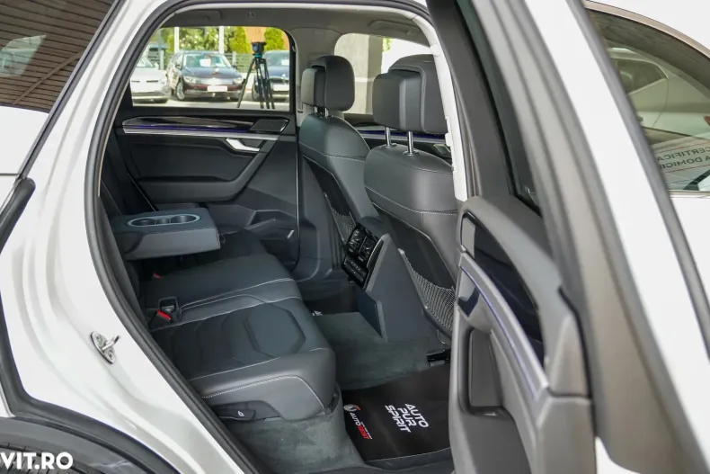 Volkswagen Touareg din 2021 cu 136.000 km - oferta VOL147901 - foto 38