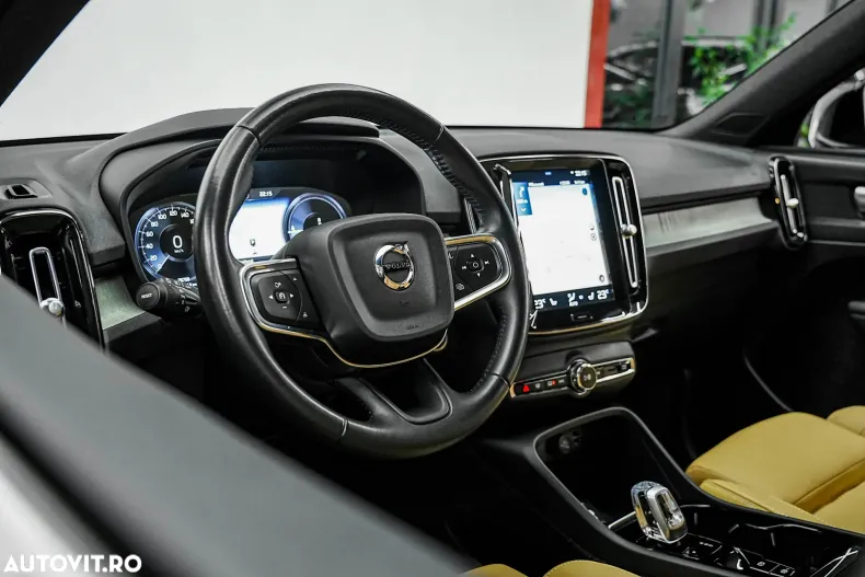 Volvo XC40 din 2021 cu 75.000 km - oferta VOL147904 - foto 14