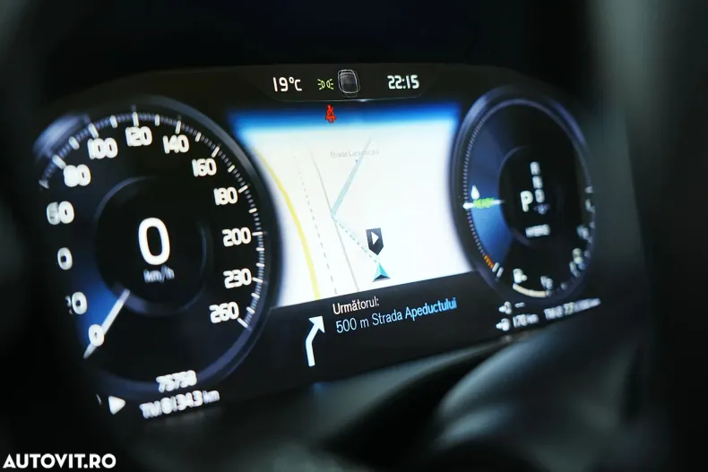 Volvo XC40 din 2021 cu 75.000 km - oferta VOL147904 - foto 23