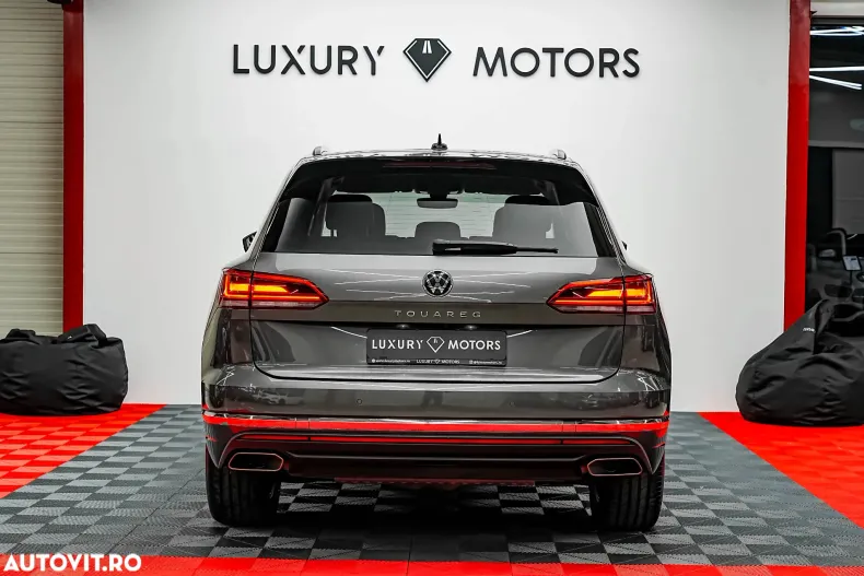 Volkswagen Touareg din 2022 cu 72.000 km - oferta VOL147909 - foto 13