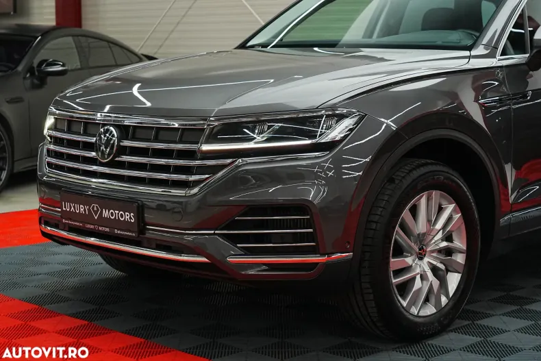 Volkswagen Touareg din 2022 cu 72.000 km - oferta VOL147909 - foto 15