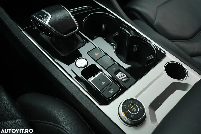 Volkswagen Touareg din 2022 cu 72.000 km - oferta VOL147909 - foto 27