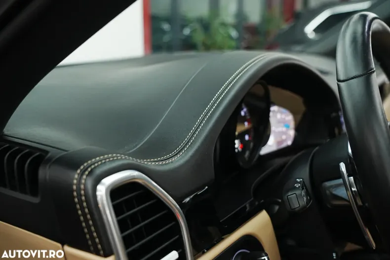 Porsche Cayenne din 2020 cu 100.000 km - oferta POR147910 - foto 28