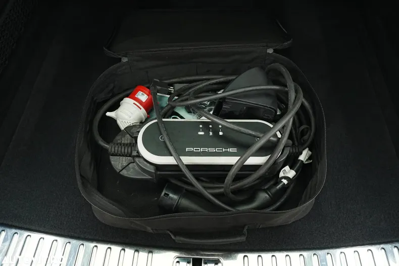 Porsche Cayenne din 2020 cu 100.000 km - oferta POR147910 - foto 40