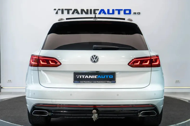 Volkswagen Touareg din 2019 cu 118.375 km - oferta VOL147912 - foto 6