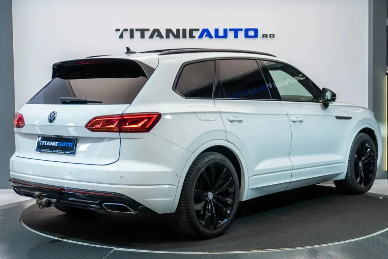 Volkswagen Touareg din 2019 cu 118.375 km - oferta VOL147912 - foto 9