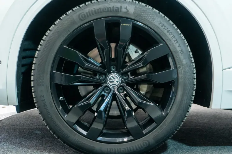 Volkswagen Touareg din 2019 cu 118.375 km - oferta VOL147912 - foto 14