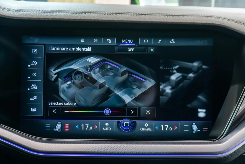 Volkswagen Touareg din 2019 cu 118.375 km - oferta VOL147912 - foto 33