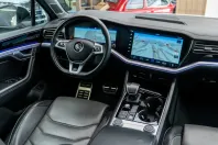 Volkswagen Touareg din 2019 cu 118.375 km - oferta VOL147912 - foto 38
