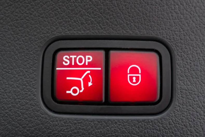 Mercedes-Benz GLC din 2022 cu 48.893 km - oferta MER147914 - foto 22