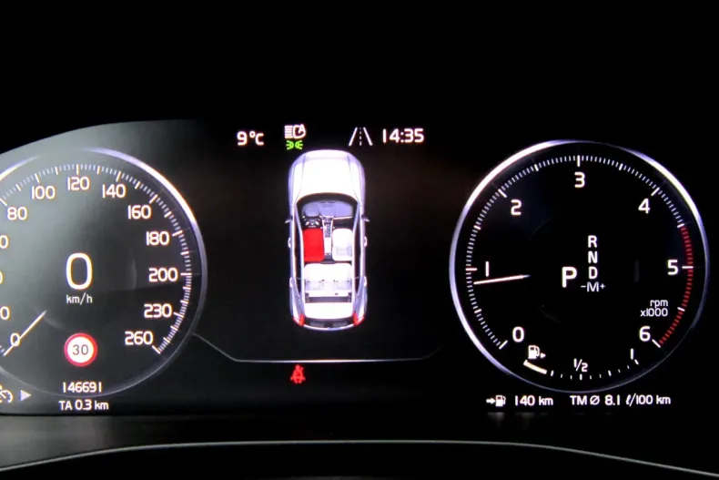 Volvo XC40 din 2020 cu 146.691 km - oferta VOL147915 - foto 6