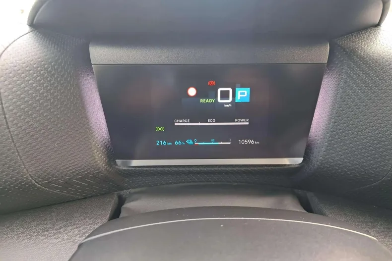 Citroën C4X din 2024 cu 12.000 km - oferta CIT147921 - foto 8