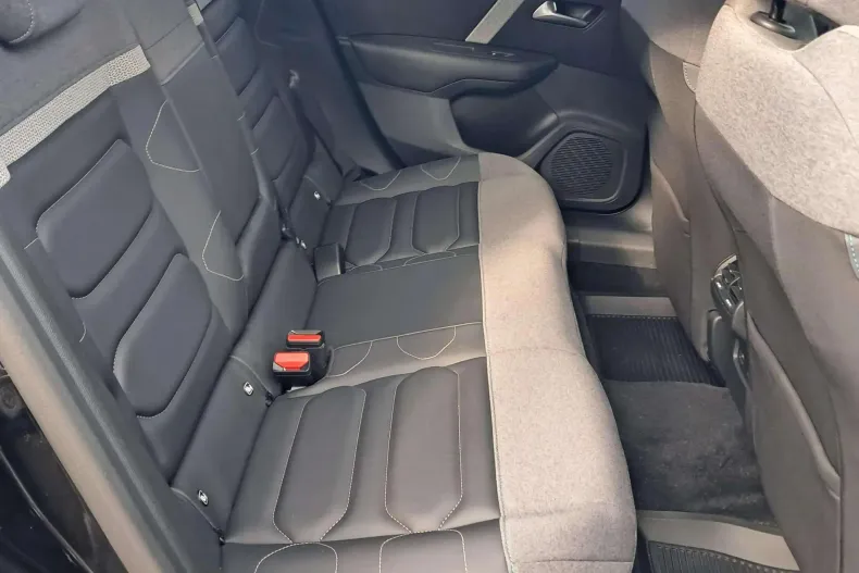 Citroën C4X din 2024 cu 12.000 km - oferta CIT147921 - foto 16