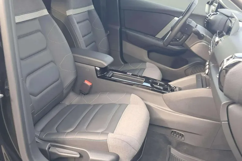 Citroën C4X din 2024 cu 12.000 km - oferta CIT147921 - foto 17