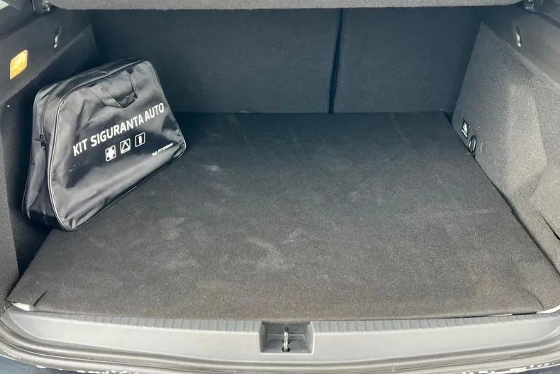 Dacia Duster din 2022 cu 60.282 km - oferta DAC147923 - foto 12