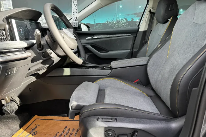 Skoda Superb din 2025 cu 5 km - oferta SKO147926 - foto 9