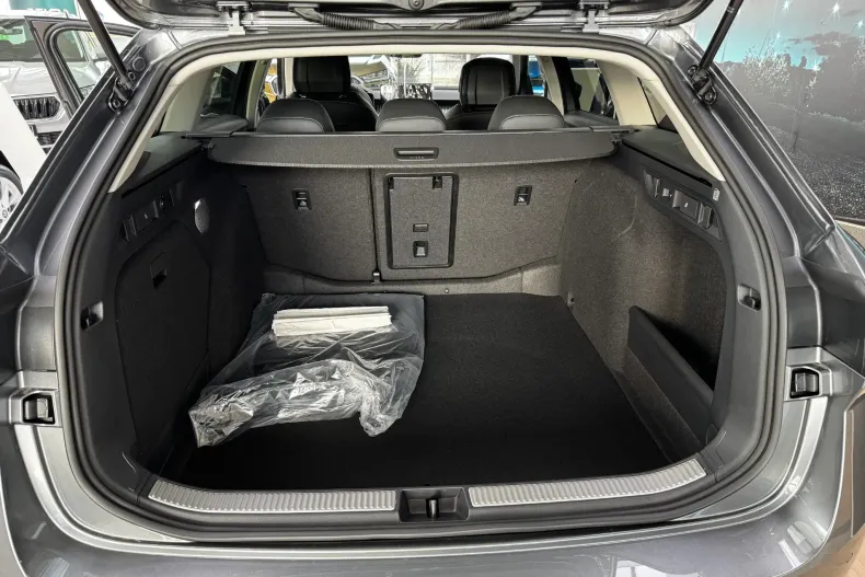 Skoda Superb din 2025 cu 5 km - oferta SKO147926 - foto 13