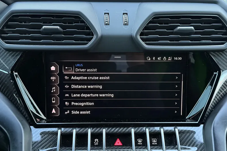 Lamborghini Urus din 2022 cu 37.500 km - oferta LAM147927 - foto 17