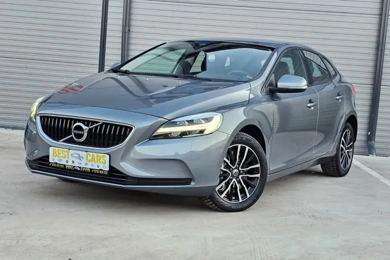 Volvo V40 din 2020 cu 163.500 km - oferta VOL147932 - foto 1