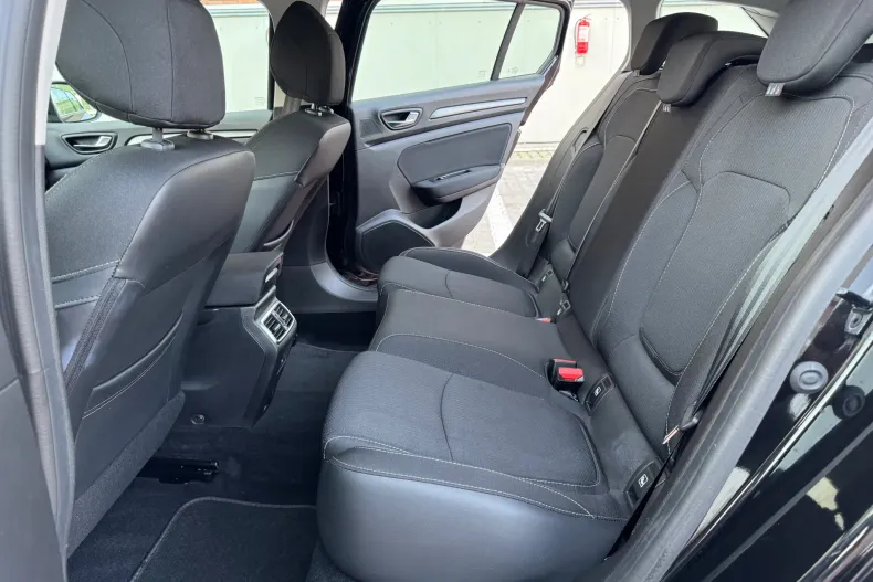 Renault Megane din 2022 cu 129.900 km - oferta REN147934 - foto 17