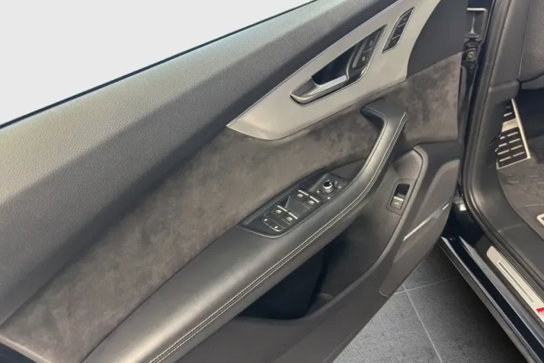 Audi Q7 din 2020 cu 153.959 km - oferta AUD147939 - foto 10