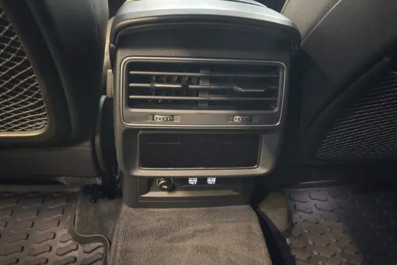 Audi Q7 din 2020 cu 153.959 km - oferta AUD147939 - foto 14