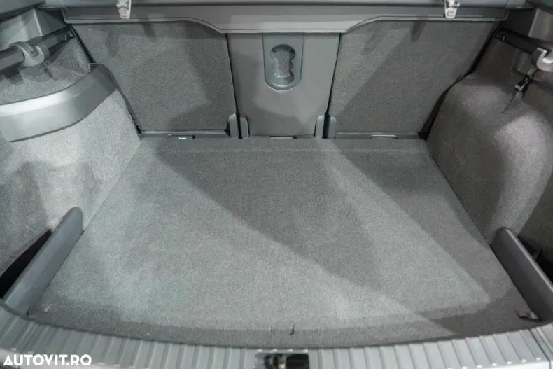 Skoda Karoq din 2024 cu 23.130 km - oferta SKO147941 - foto 12