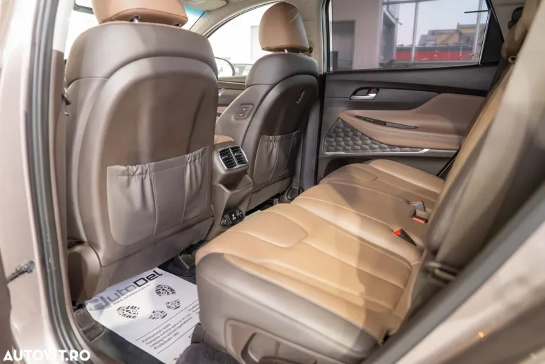 Hyundai SANTA FE din 2020 cu 133.700 km - oferta HYU147942 - foto 22