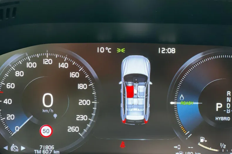 Volvo XC60 din 2020 cu 71.000 km - oferta VOL147955 - foto 21