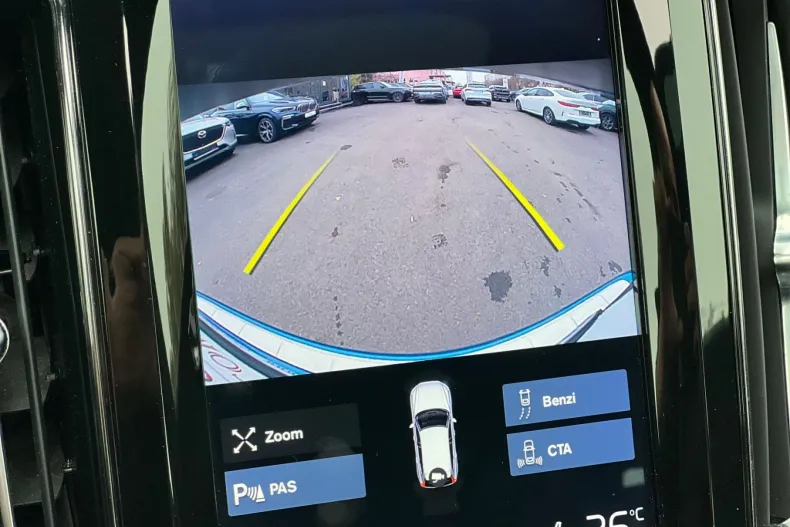 Volvo XC60 din 2020 cu 71.000 km - oferta VOL147955 - foto 27