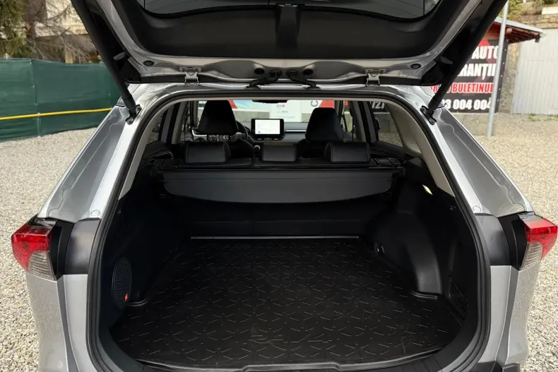 Toyota RAV4 din 2023 cu 31.000 km - oferta TOY147962 - foto 6